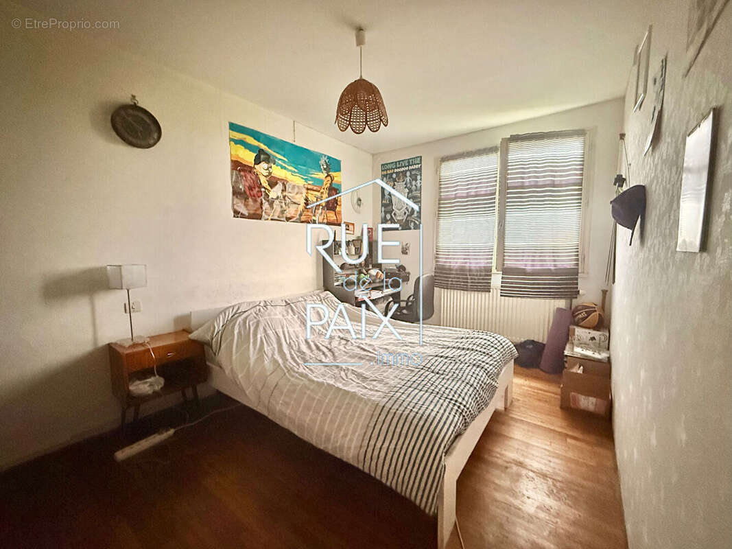 Maison à SAINT-VARENT