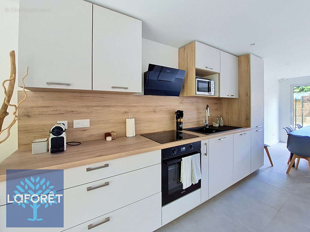 Appartement à CHARLY