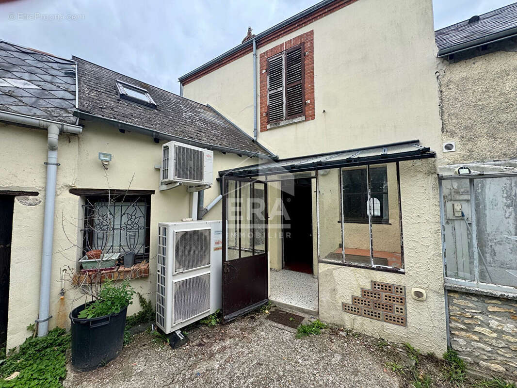 Maison à OUTARVILLE