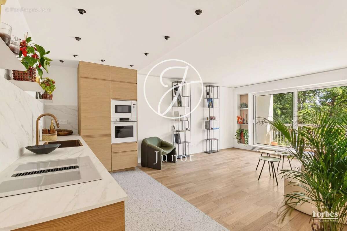 Appartement à GARCHES