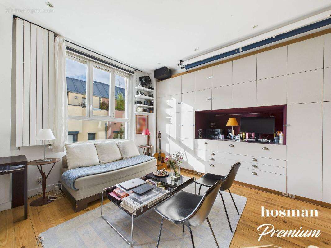 Appartement à PARIS-20E