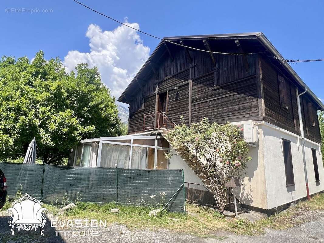 Maison 125 m² à Saint-Gervais-Les-Bains  - photo 3