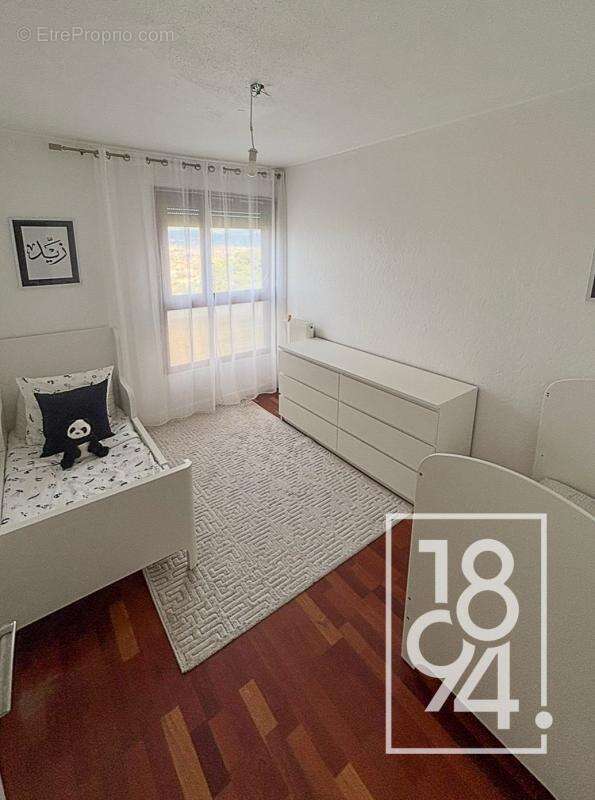 Appartement à MARSEILLE-13E