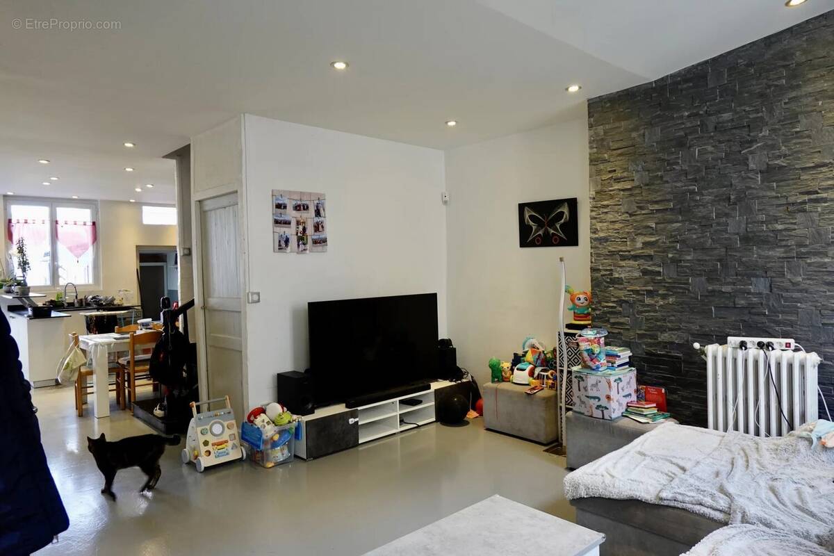 Maison à SAINT-GIRONS