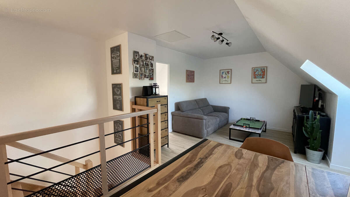 Maison à SAULX-MARCHAIS