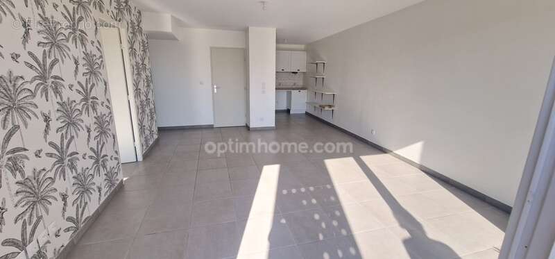 Appartement 80 m² à Istres  - photo 3