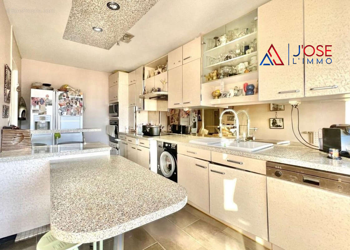 Appartement à LYON-3E