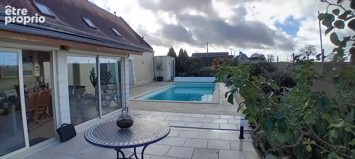 Maison 7 pièces 235 m² à vendre à Saint-Epain (37800) - photo 1