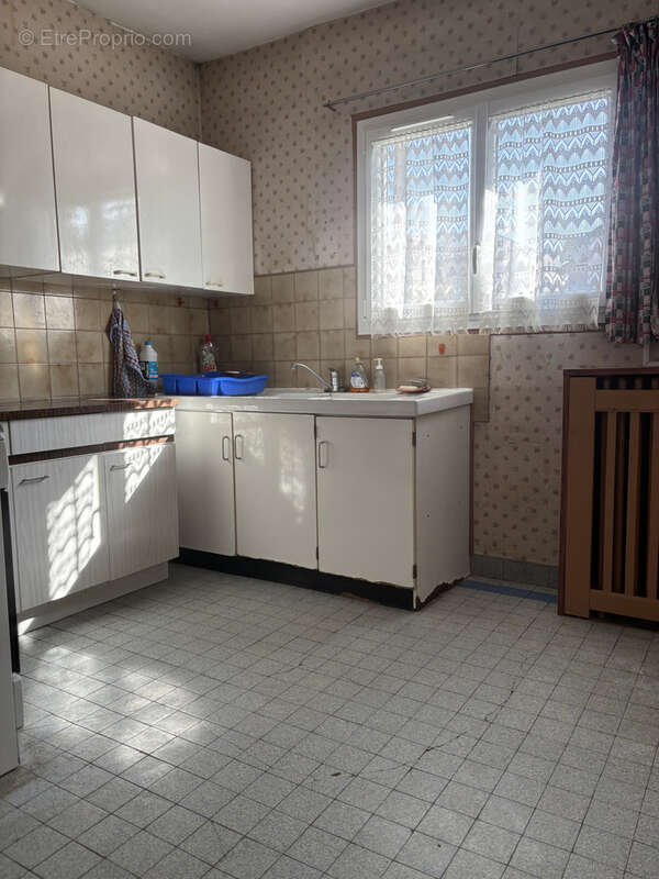 Maison à EZANVILLE