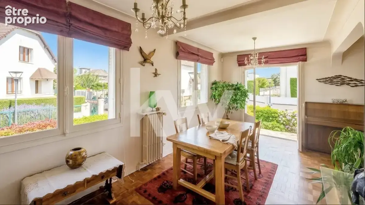 Maison 143 m² à Saint-Gratien  - photo 8