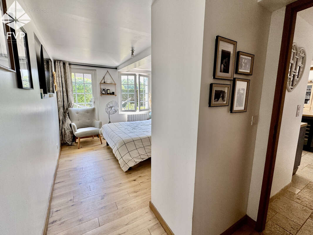 A VENDRE - SOTTEVILLE-SUR-MER   Une opportunité rare dans un village prisé de la Côte d'Albâtre ! - photo 12