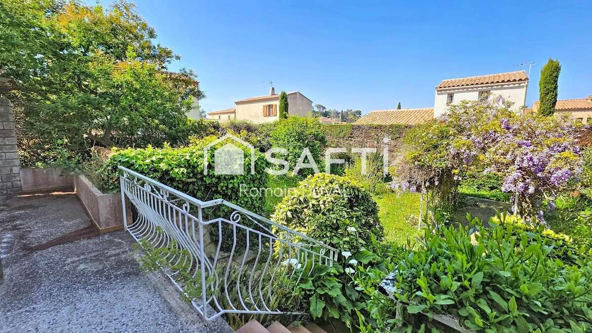 Photo 2 - Maison à SIX-FOURS-LES-PLAGES