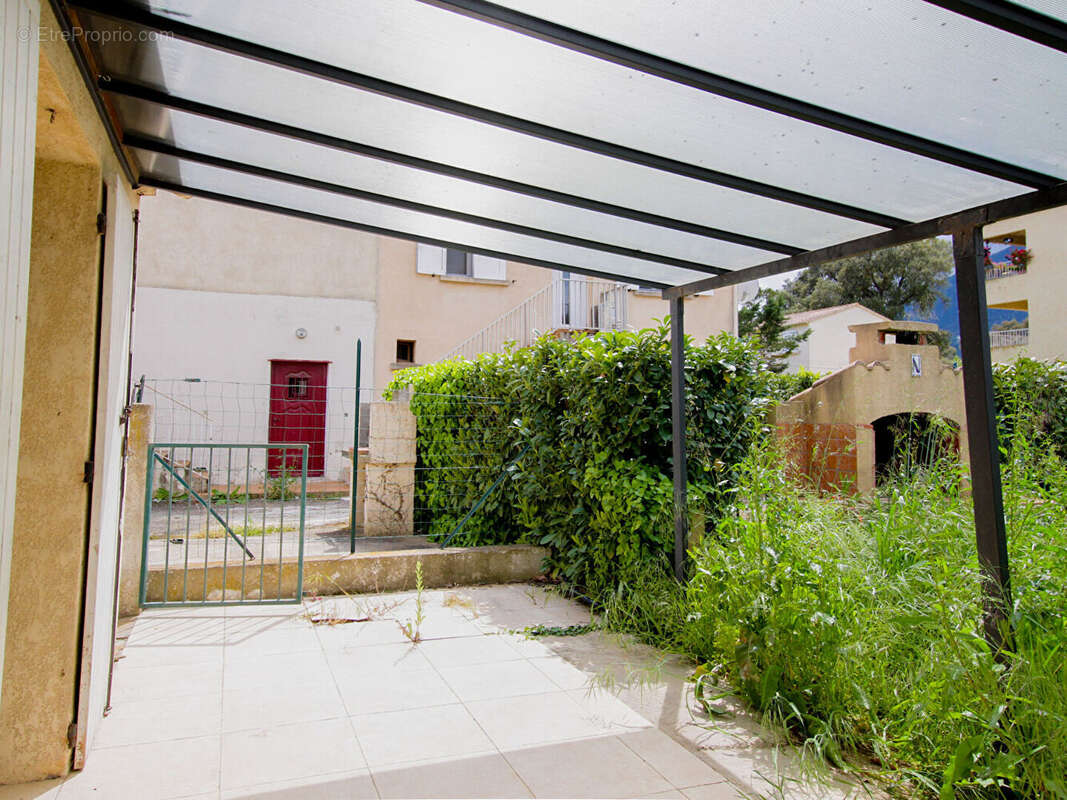 Appartement à SAN-NICOLAO