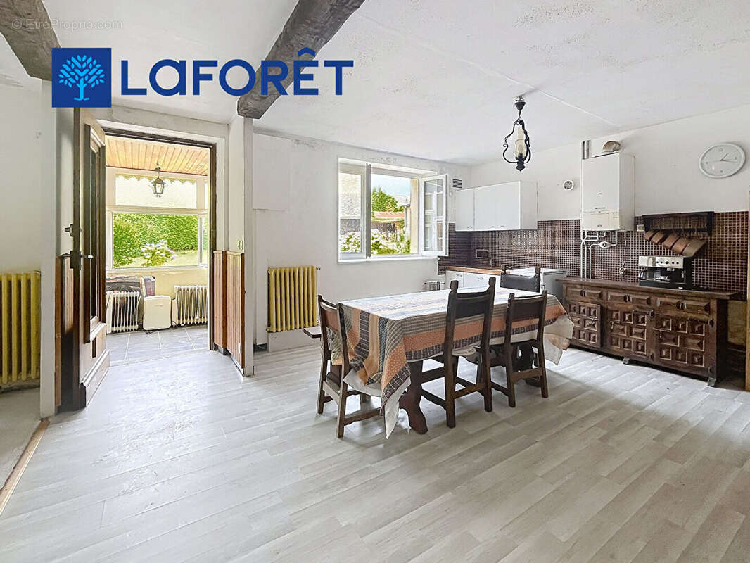 A VENDRE- Maison Malguénac 5 pièce(s) 360 m2 - photo 17