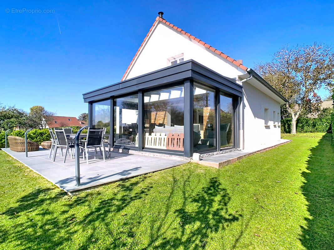 Maison à COURTELEVANT