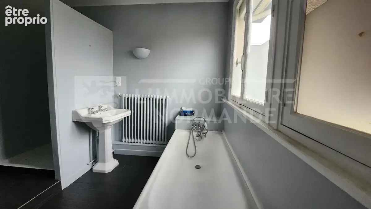 Maison habitable de plain-pied au coeur de pont de l'arche - 6 chambres - photo 5