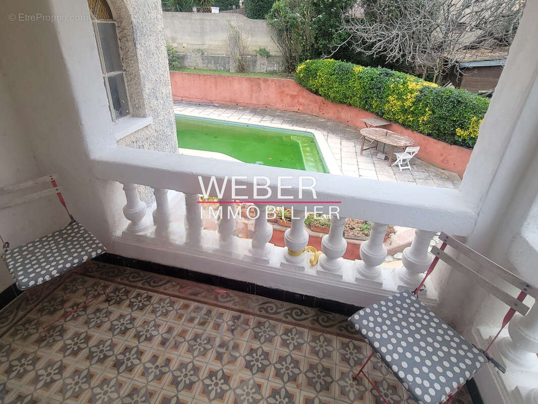 SANARY SUR MER PORTISSOL - Maison ancienne avec piscine - photo 3
