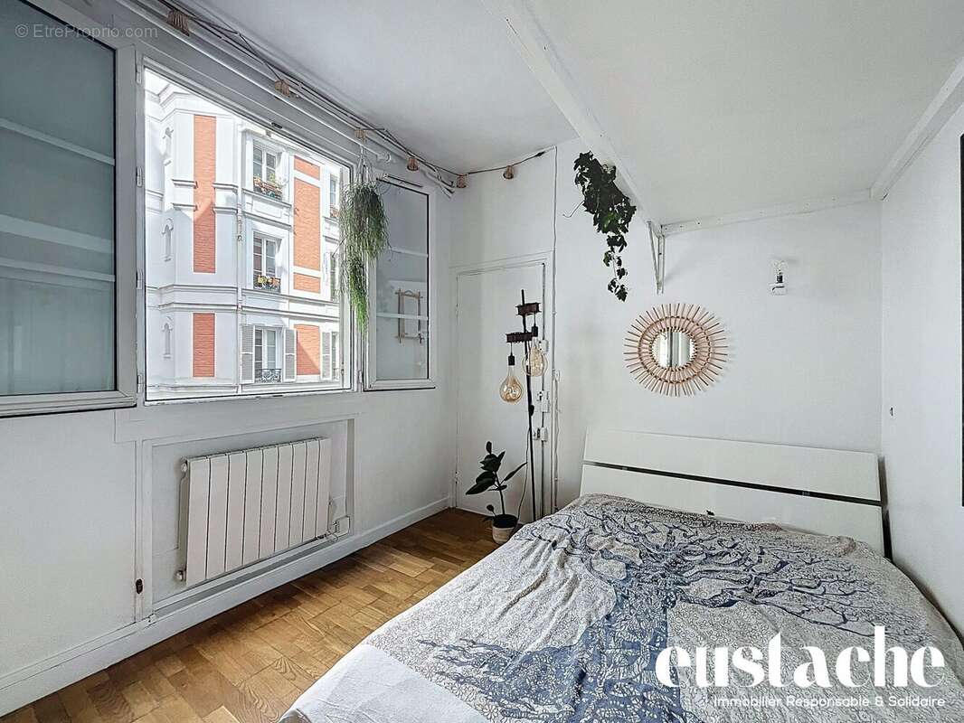 Appartement à PARIS-9E