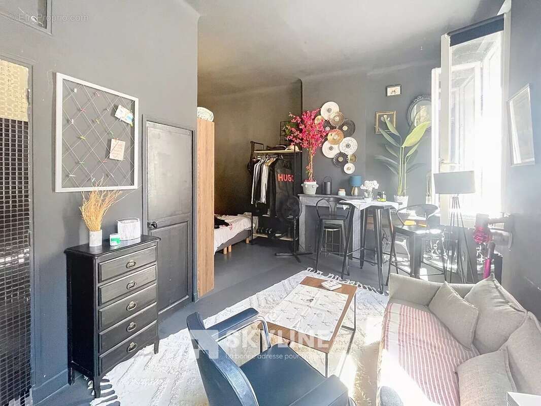 Appartement à MARSEILLE-2E