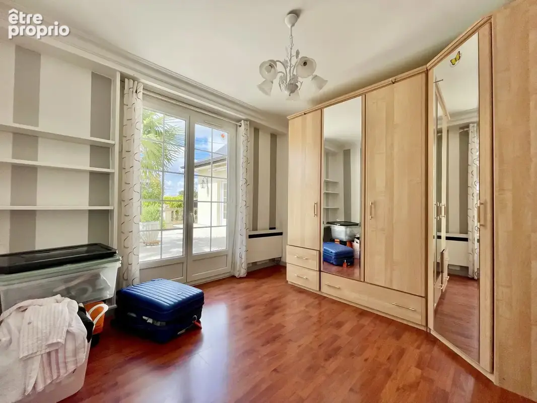 Maison 8 pièces 300 m² à vendre à Montfermeil (93370) - photo 7