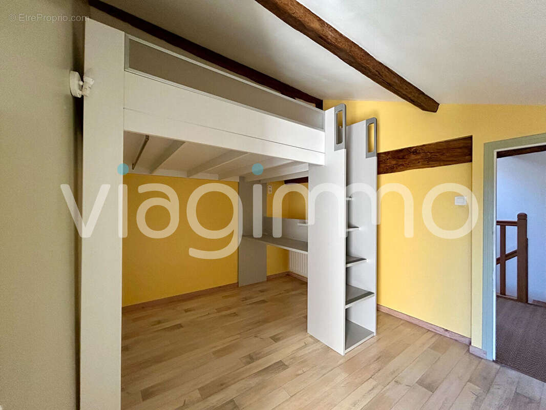 Maison à SAINT-VALERIEN