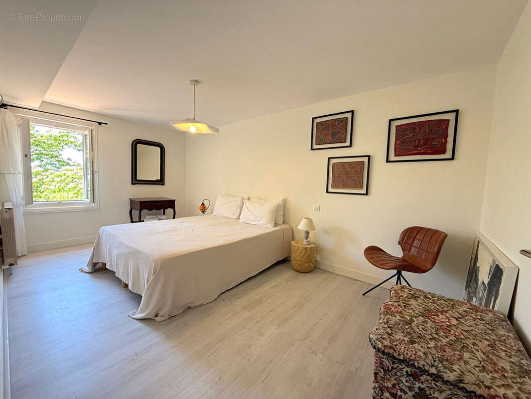 Maison 180m² à saint-émilion - photo 6