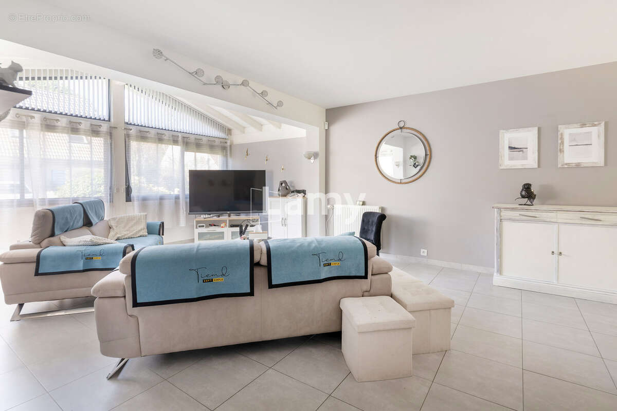 Maison à LONGJUMEAU