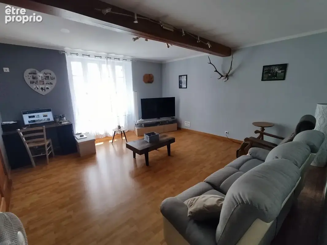 SALON AUTRE VUE
