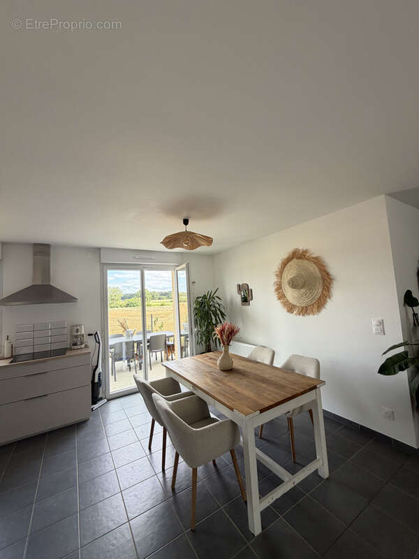 Maison plain pied 3 chambres + garage - vendue avec locataire en place - photo 5