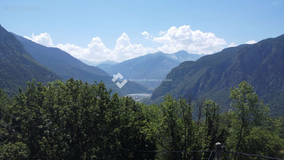 Maison 9 pièces 117 m² à vendre à Montvernier (73300) - photo 5
