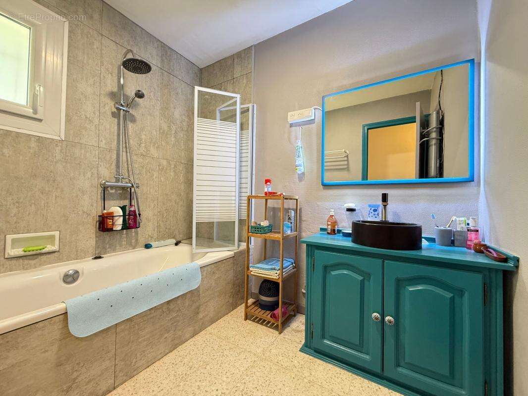 Maison à SAINT-PALAIS-SUR-MER