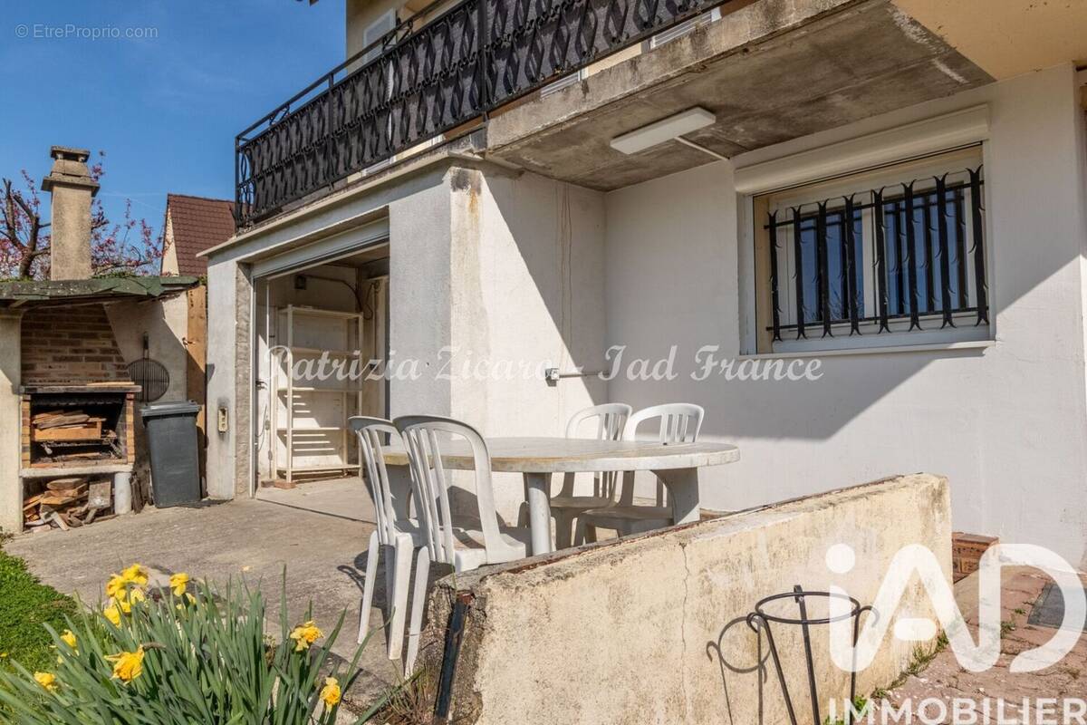 Photo 1 - Appartement à LA VILLE-DU-BOIS