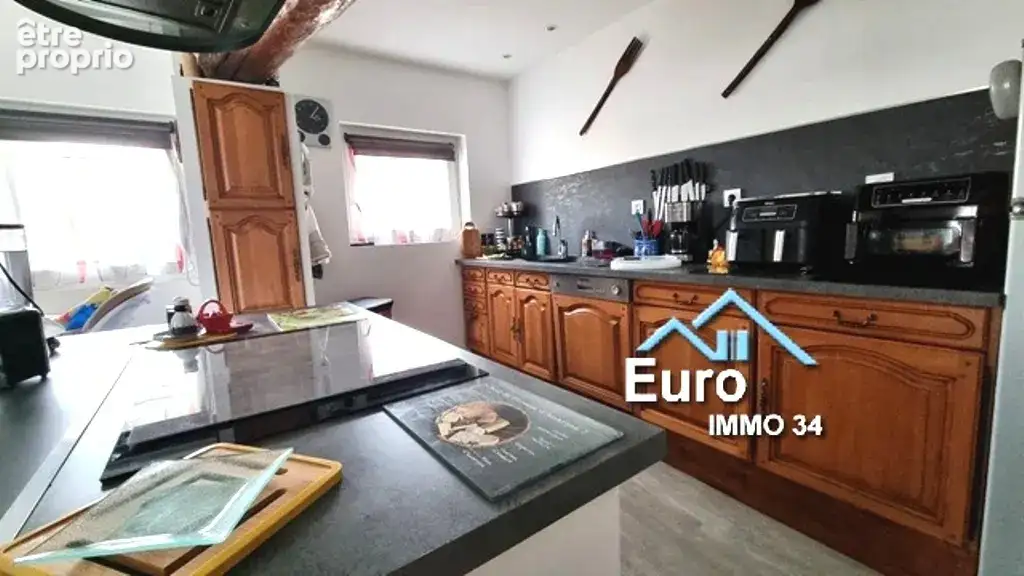 Maison de village tout confort avec grand garage d'env. 100 m² - photo 3