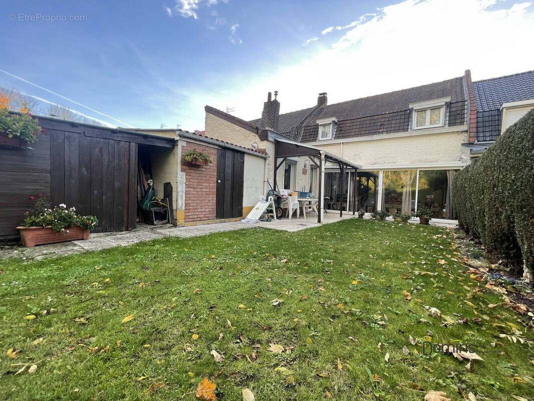 Maison à LYS-LEZ-LANNOY