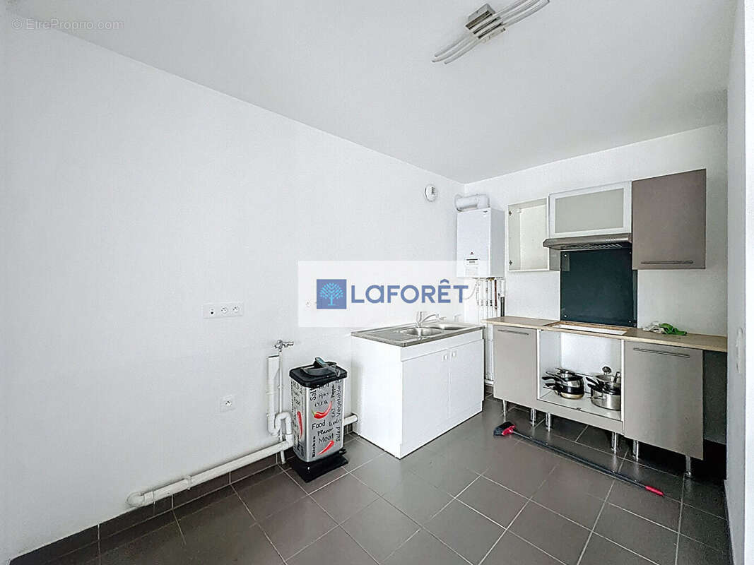 Appartement à SARTROUVILLE