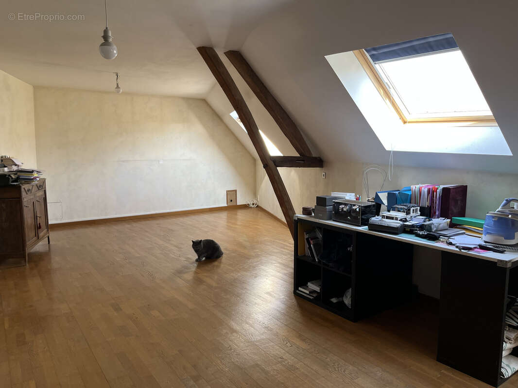 Maison à PONT-SAINTE-MAXENCE