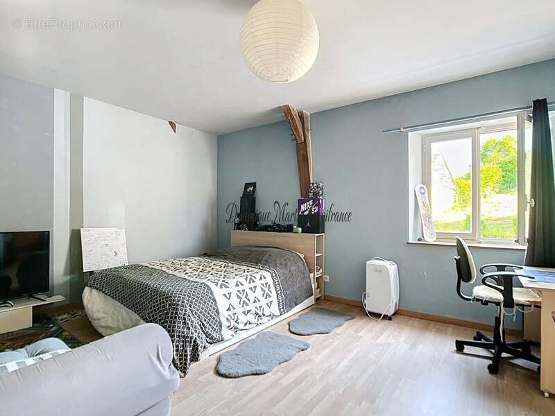 Maison à COURDEMANCHE