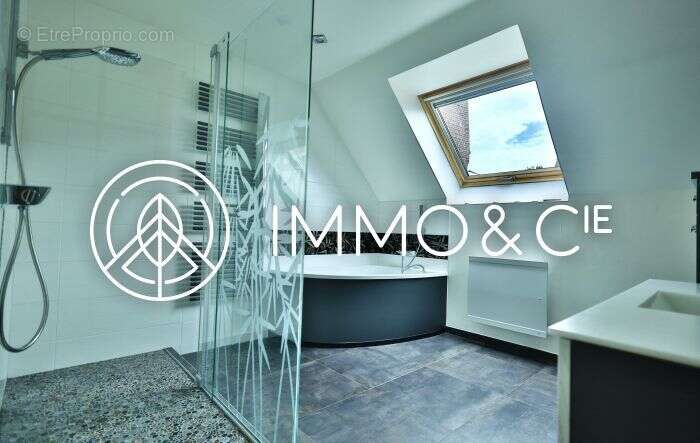 Maison à QUESNOY-SUR-DEULE