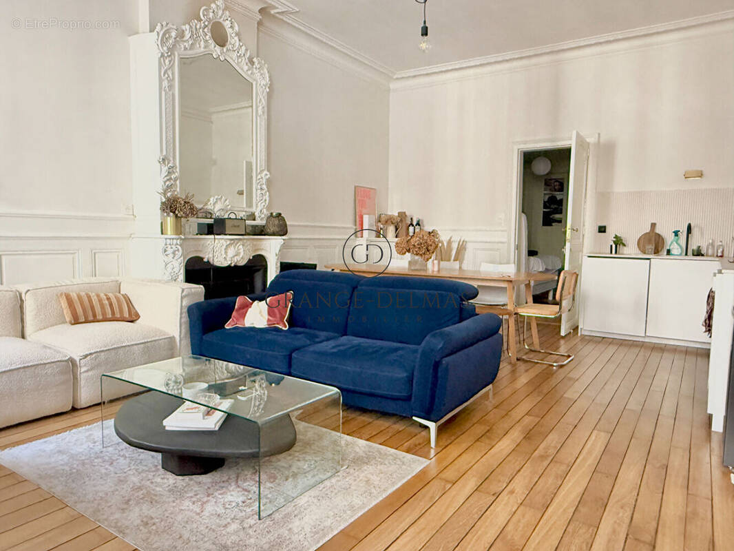 Appartement à BORDEAUX