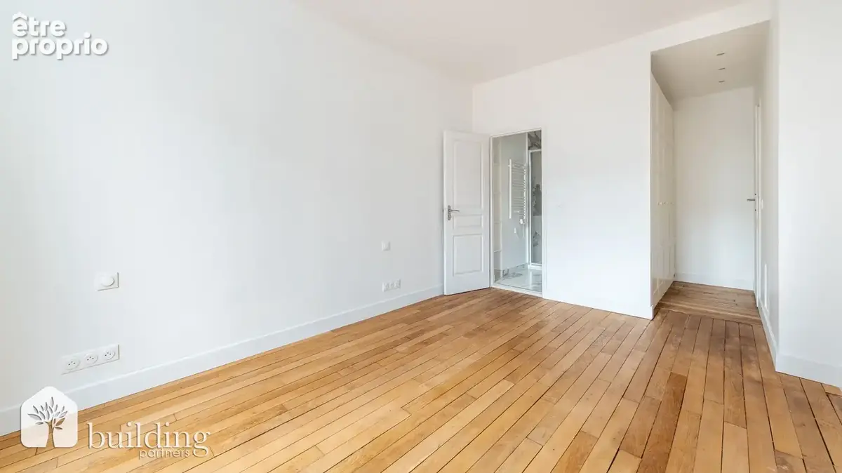 Porte Maillot Paris 17ème - Appartement 5 pièces 110,19 m² avec 2 balcons - photo 14