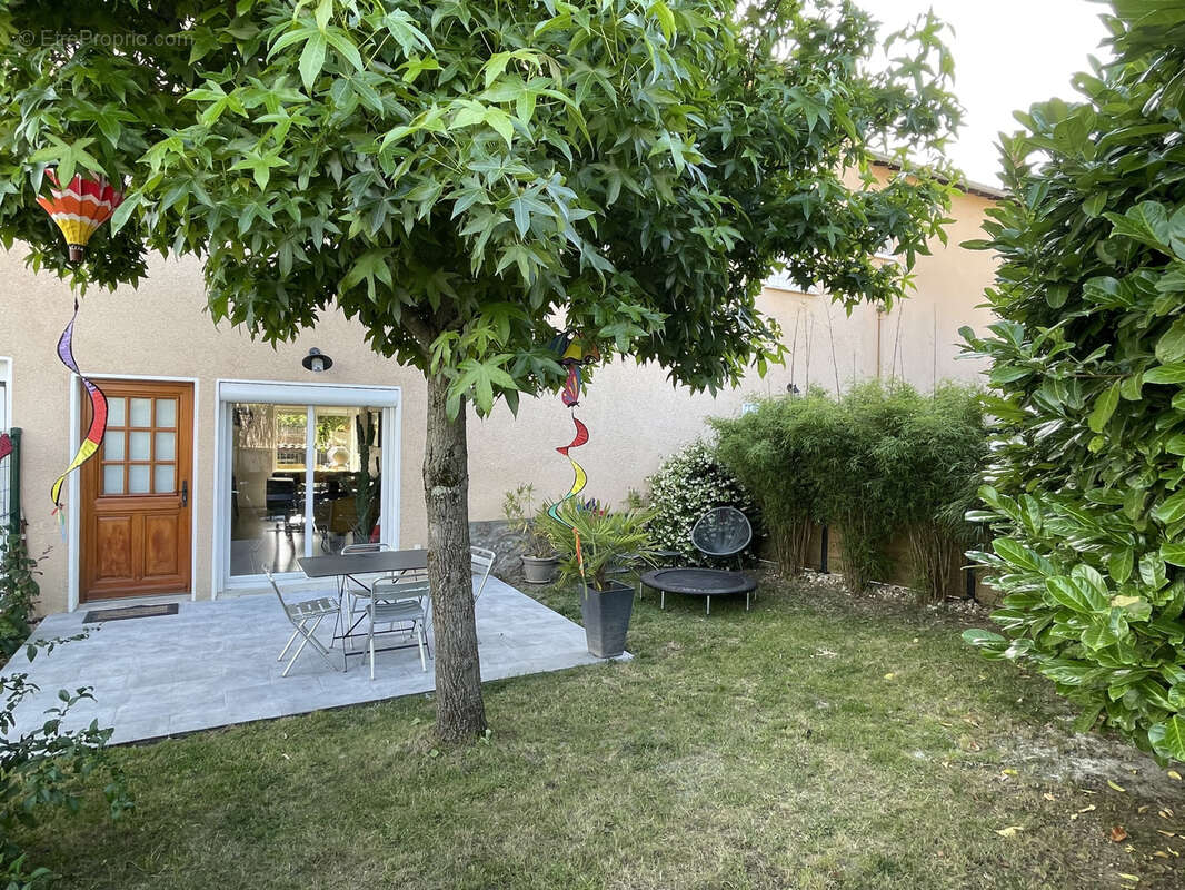 Maison à CRAPONNE