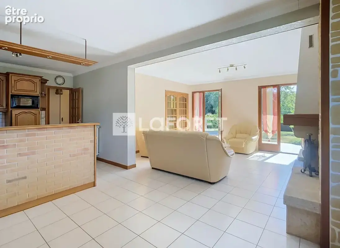 Maison Gael 35290 - 6 chambres -136 m2 - Garage sous sol 113m² - photo 4