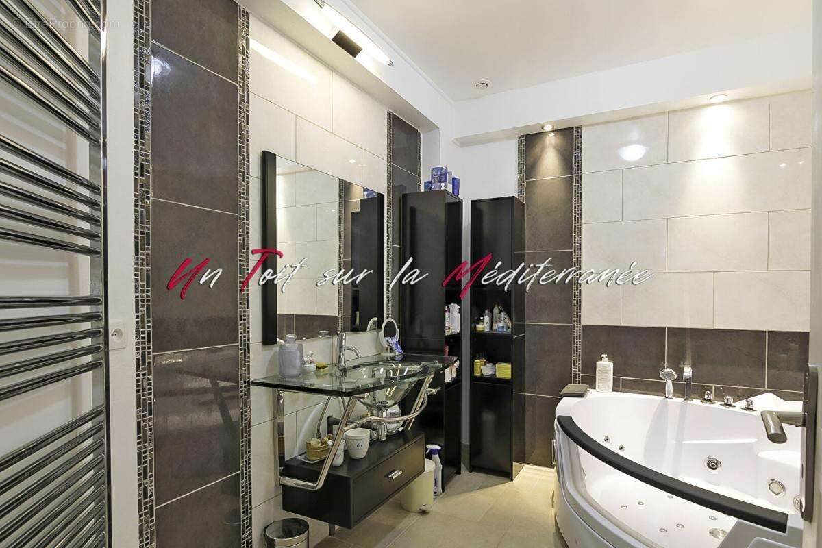 Maison à LE LAVANDOU