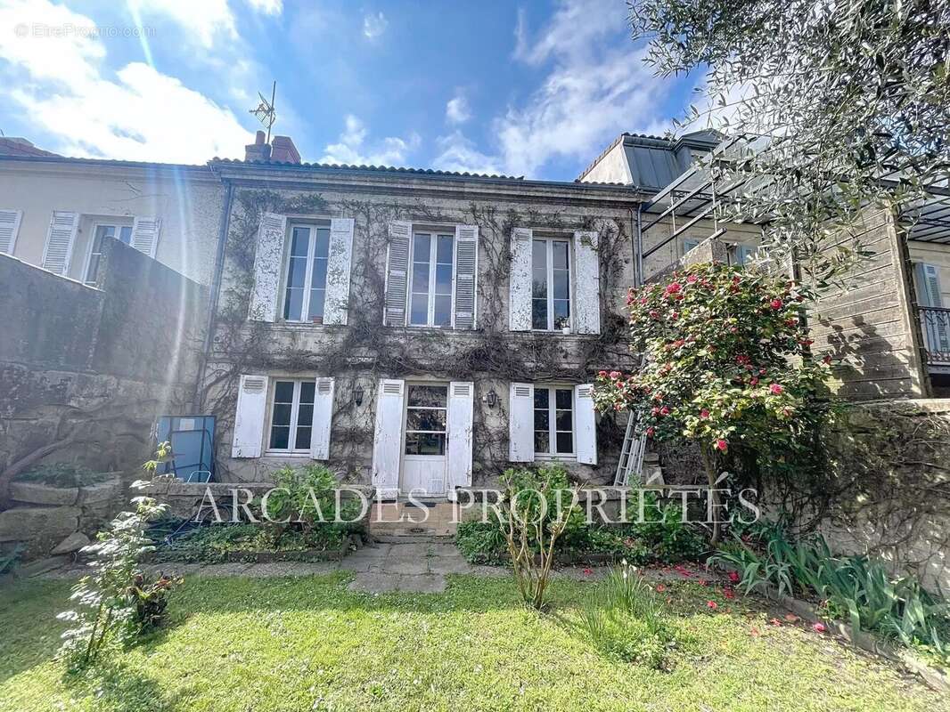 Maison à BORDEAUX