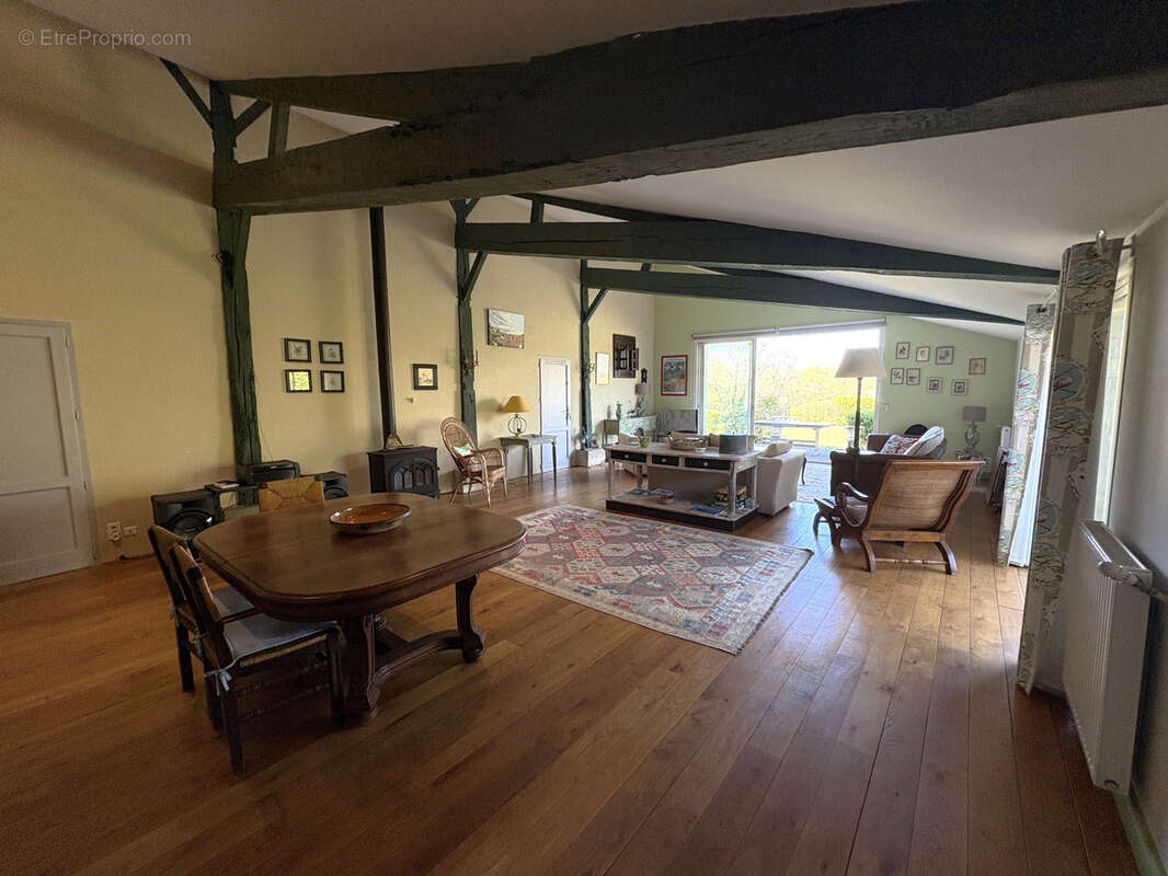 Maison à BAZAS