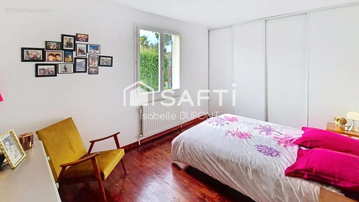 Photo 7 - Maison à LE HAILLAN