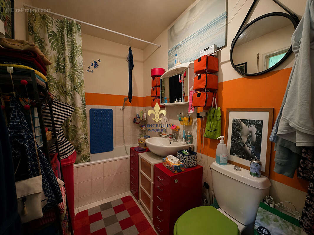 Appartement à LAMORLAYE