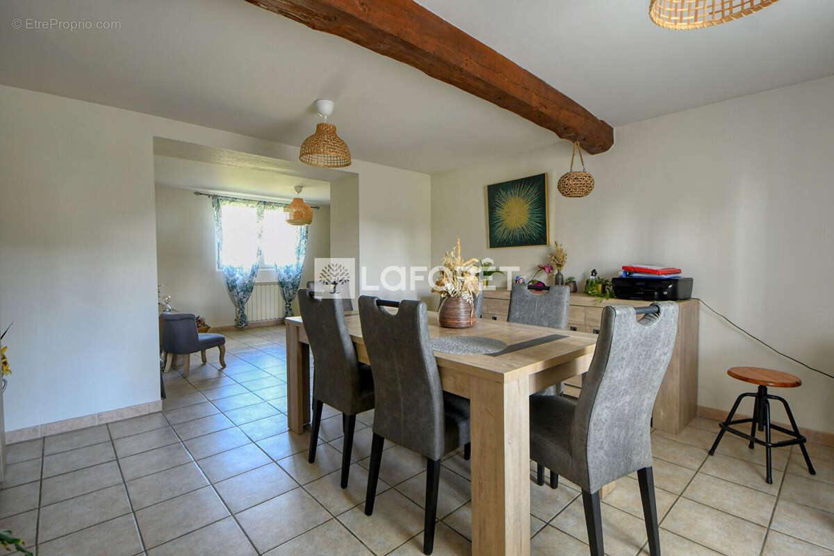 Maison à LISLE-SUR-TARN