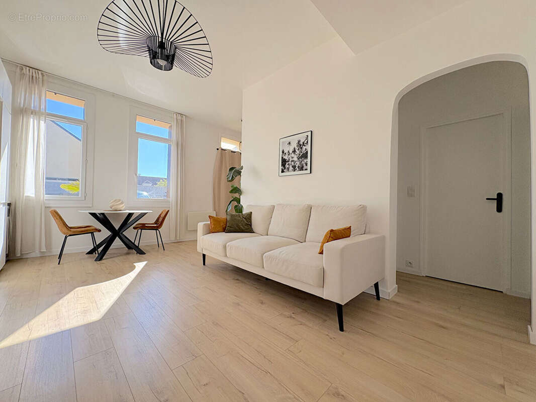 Appartement à NOZAY