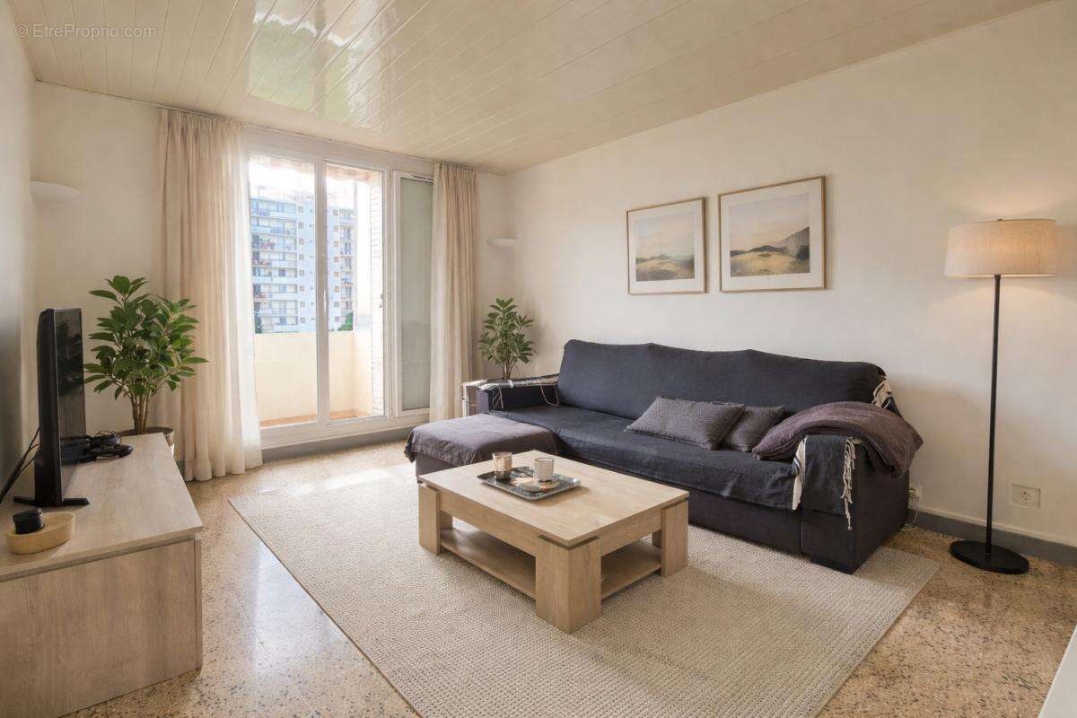 Appartement à MARSEILLE-10E
